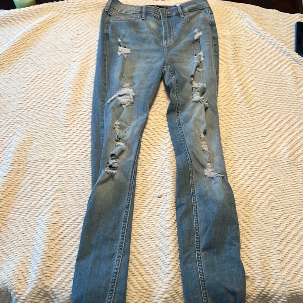 American eagle ripped Jeans